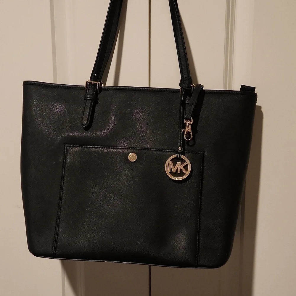 Black Michael Kors purse - Picture 1 of 5